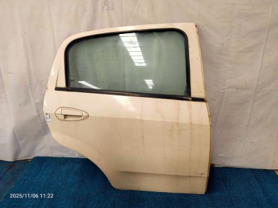 R DOOR ASSY LH