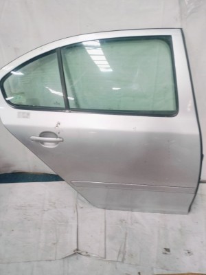 R DOOR ASSY RH