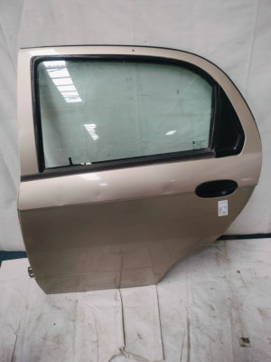 R DOOR ASSY LH